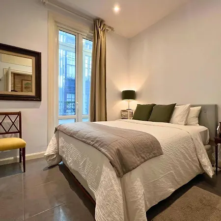 Katedral By People Apartment *